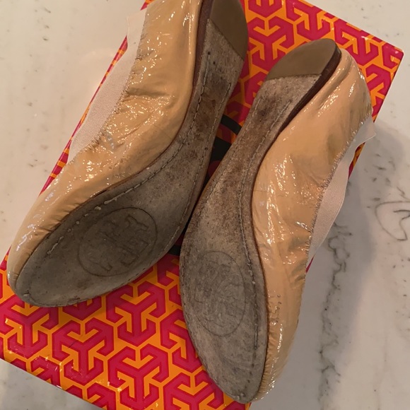Tory Burch Reva style patent leather ballet flats - Picture 4 of 11